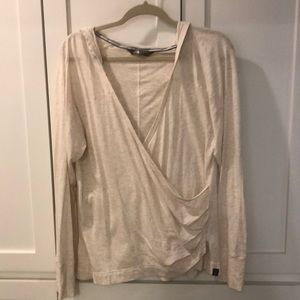 North Face hooded vneck T-shirt